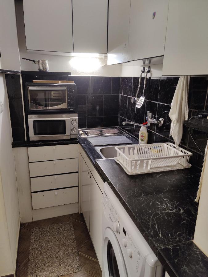 Slavija Square Apartment Cvetni Trg Belgrado Buitenkant foto