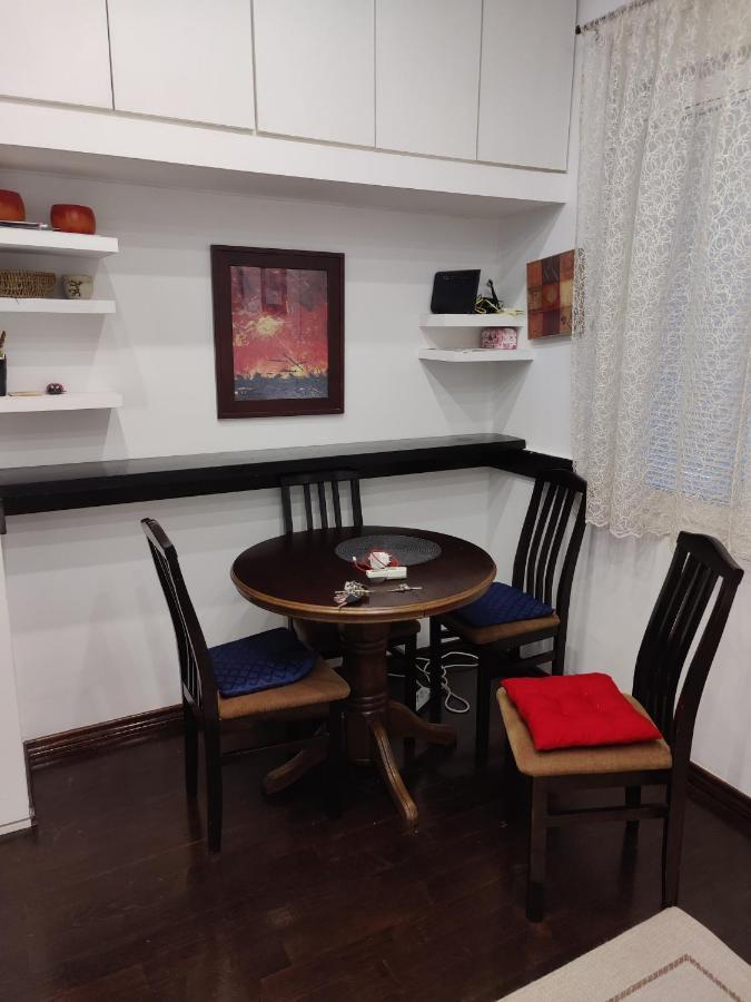 Slavija Square Apartment Cvetni Trg Belgrado Buitenkant foto